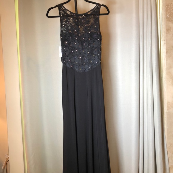X By Xscape Black Gown Size 4. Simply Classy and comfortable. - Picture 6 of 6